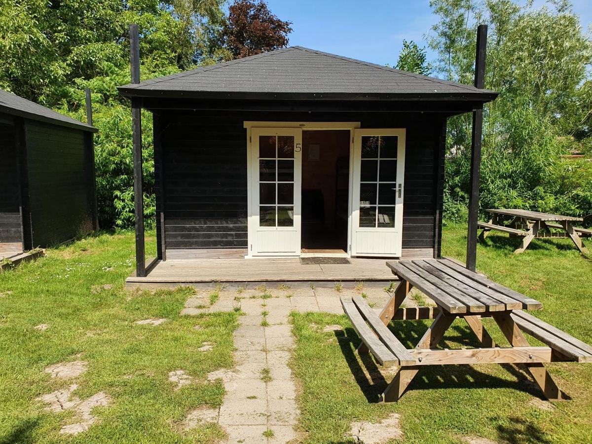 Camping De Oude Rijn Ter Aar Exteriör bild