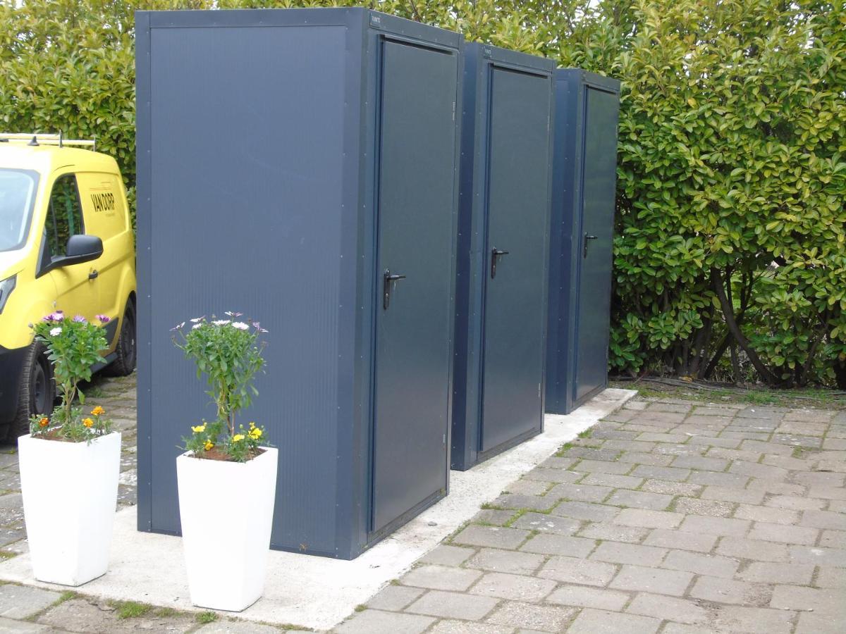 Camping De Oude Rijn Ter Aar Exteriör bild